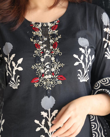 Black Muslin Embroidered & Digital Print Kurta Pant Dupatta Set