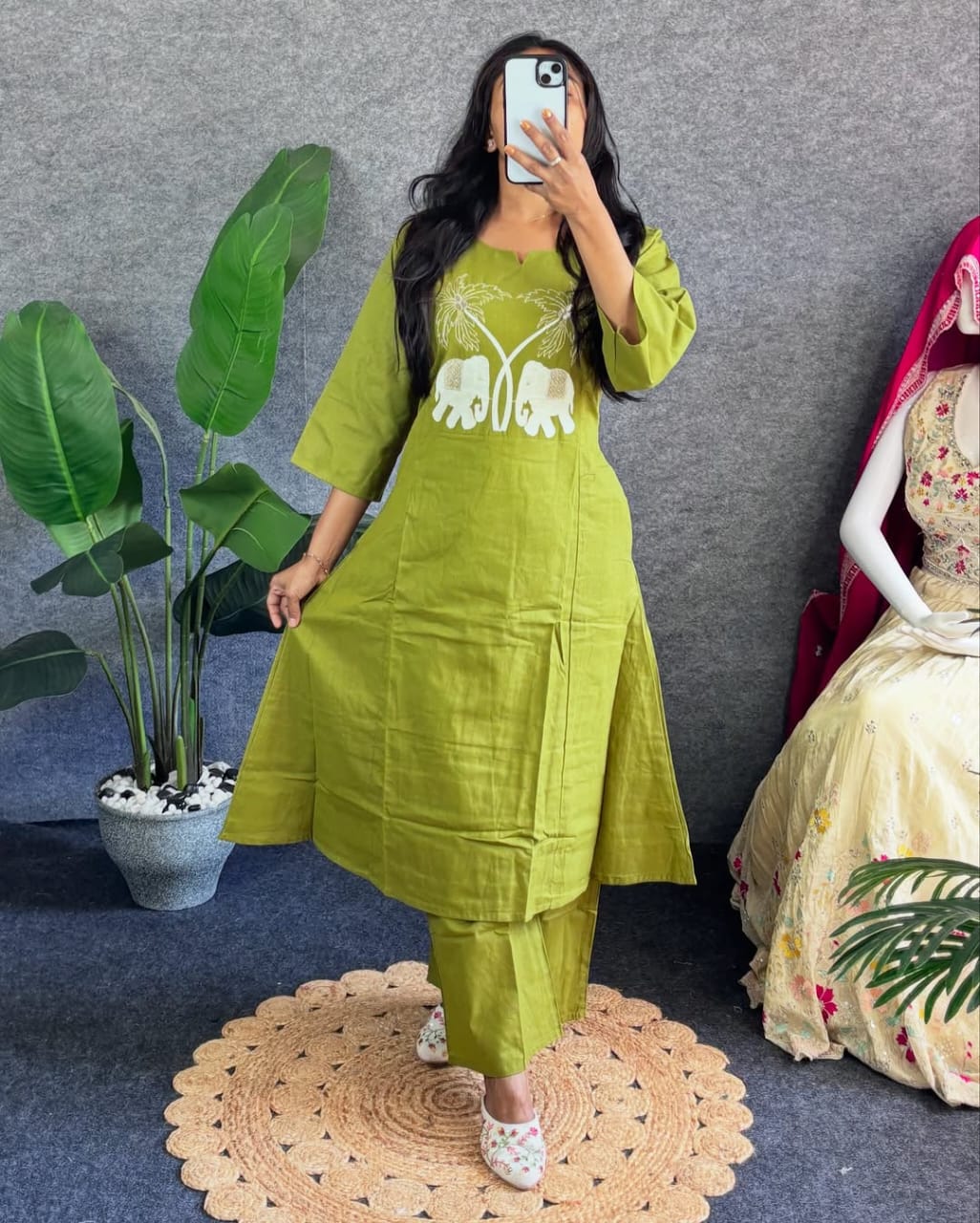 Soch Fresh Olive Green Kurta with Elephant Embroidery