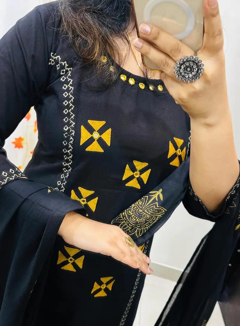 Women’s Black Cotton Printed Kurta Pant Set with Dupatta